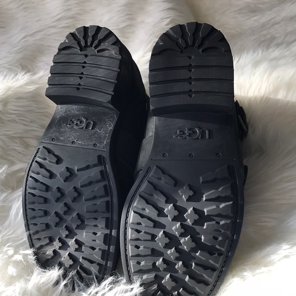 ❤️NWOB UGG Chancey Water Resistant Moto Style Boots Black Size 6 - Picture 6 of 8